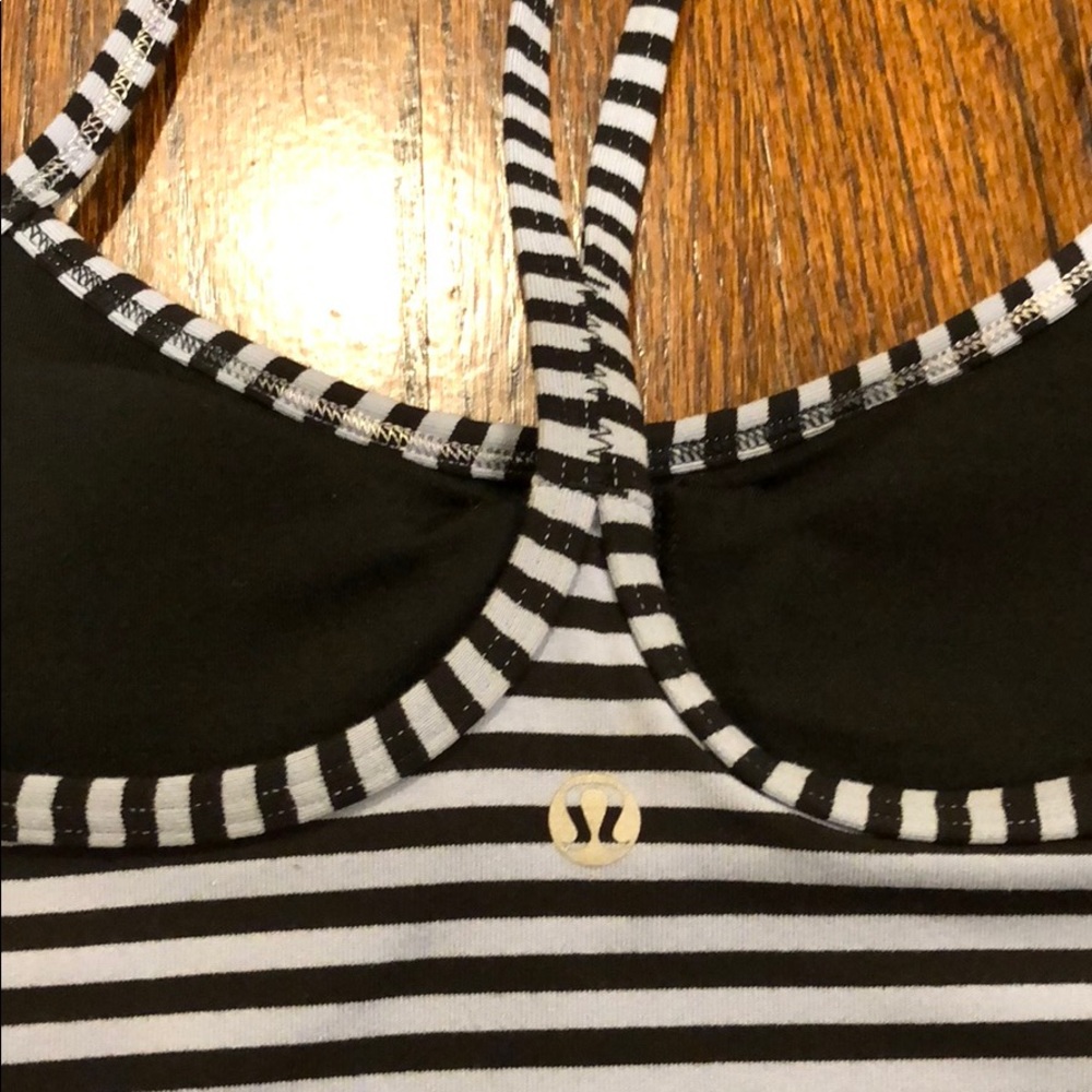 🍋Lululemon Power Y Tank! NWOT! - Picture 5 of 8